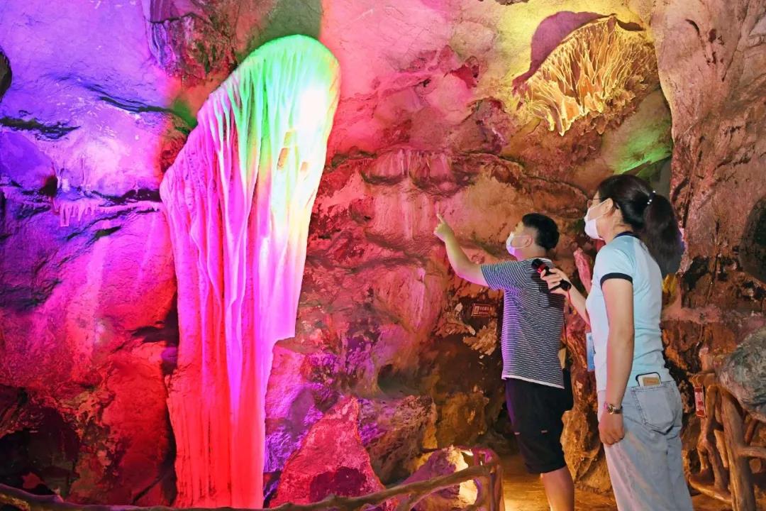 蟠龙洞景区恢复营业4