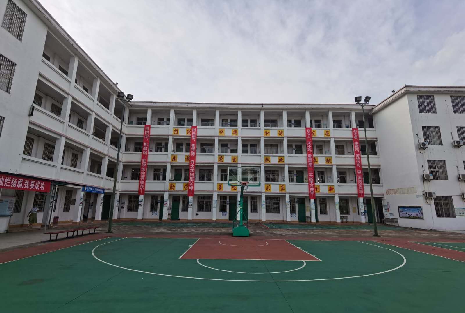 云浮高考开始2