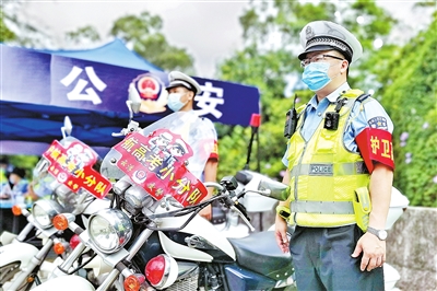 市一中高考现场平稳有序