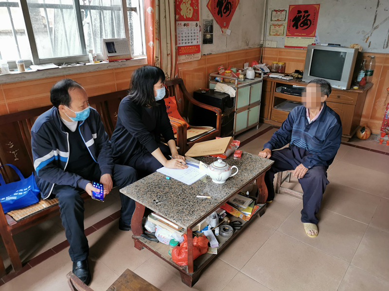 云浮人民检察院入户开展司法救助 