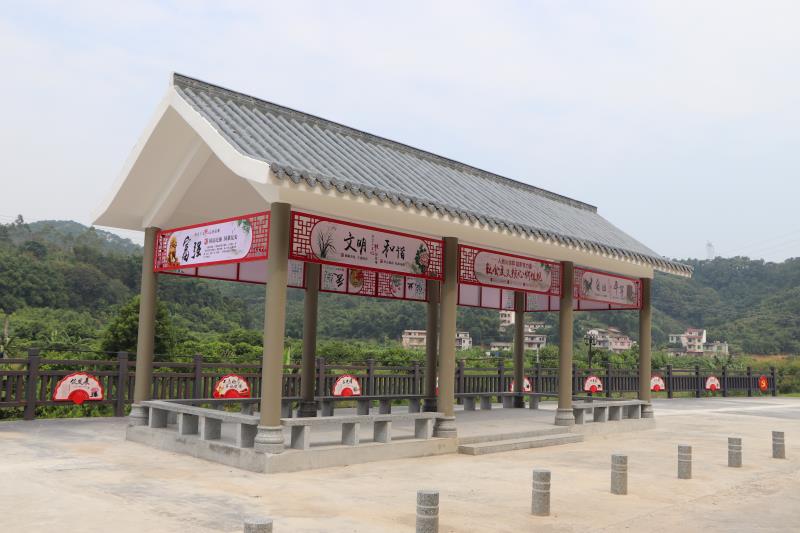 村庄“颜值”增辉，群众生活增色1