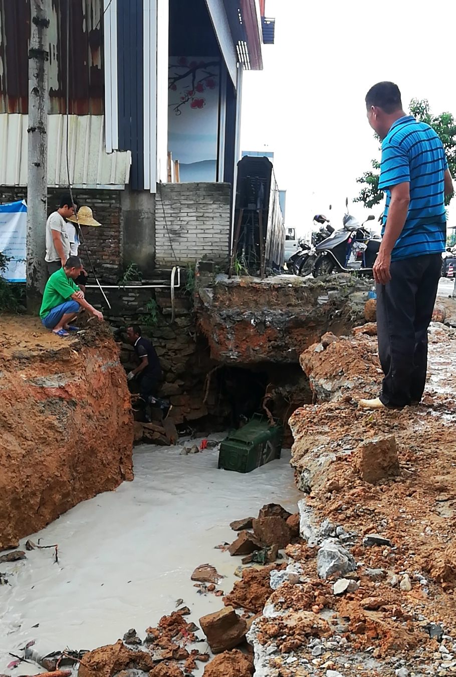 公路部门快速整治 双龙村告别“逢雨必浸”