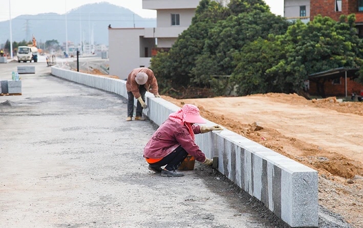 罗定：环城南路项目进入收尾阶段