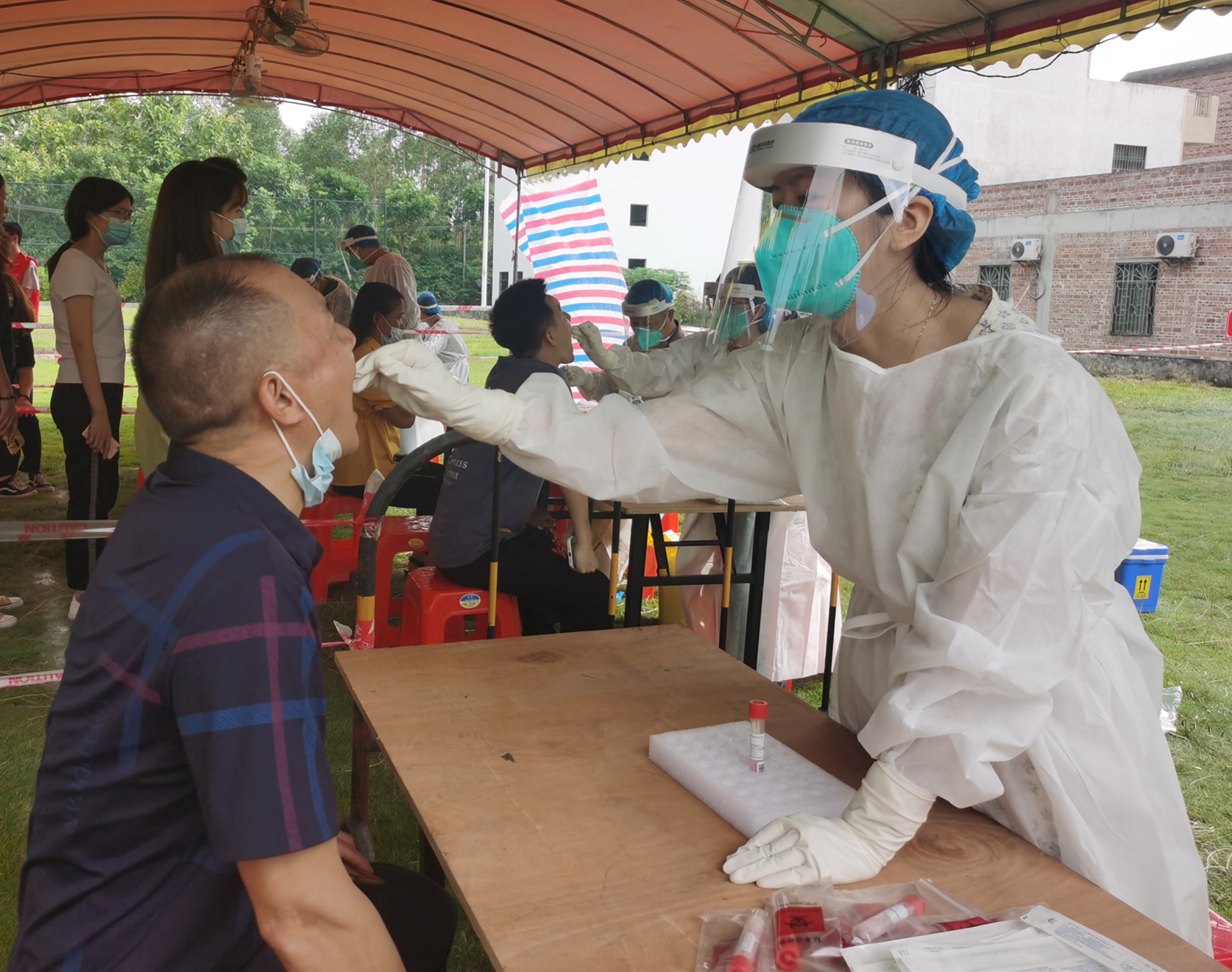 云安：开展大规模核酸检测演练 共完成2.3万多人核酸采样