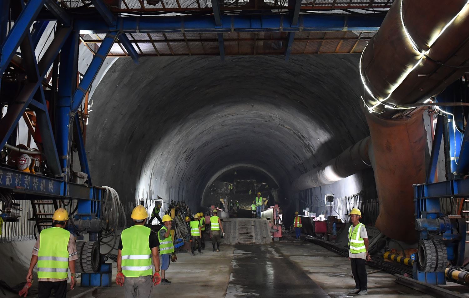 全国最长水下高铁隧道正式开工建设_新浪四川_新浪网